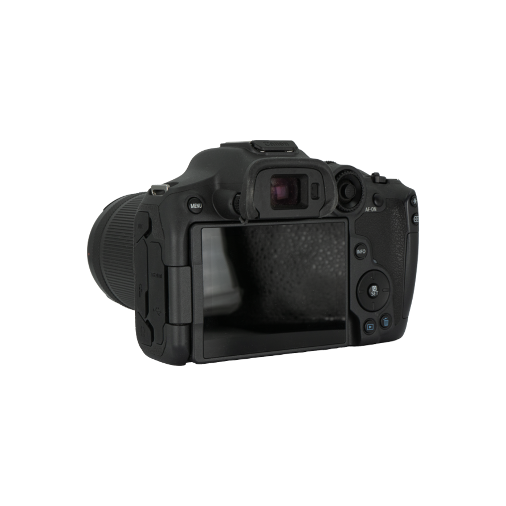 Canon R7 mirrorless camera with Canon RF-s 18-150mm f/3.5-5.6 lens