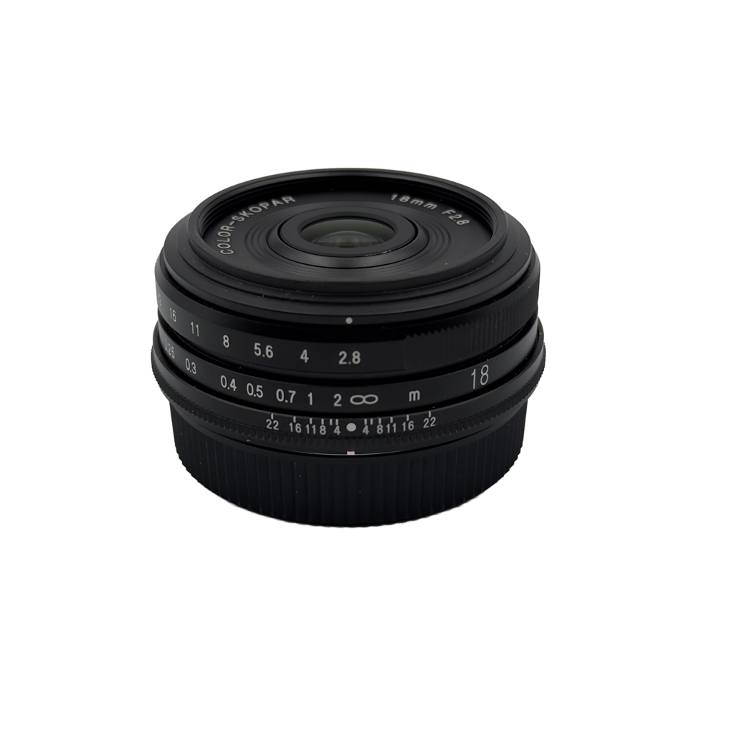 Voigtlander 18mm f/2.8 APS-C mirrorless lens for Fujifilm XF