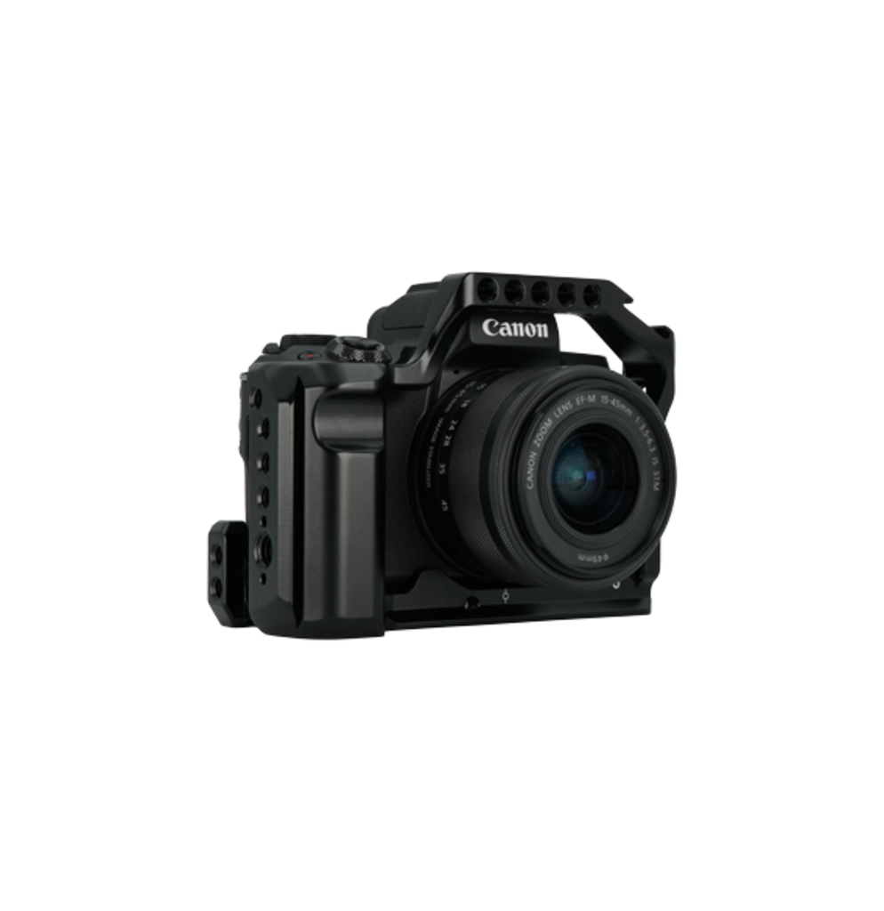 Canon EOS M50 mk ii APS-C mirrorless camera with Canon 15-45mm f/3.5-6.3 APS-C mirrorless m mount lens