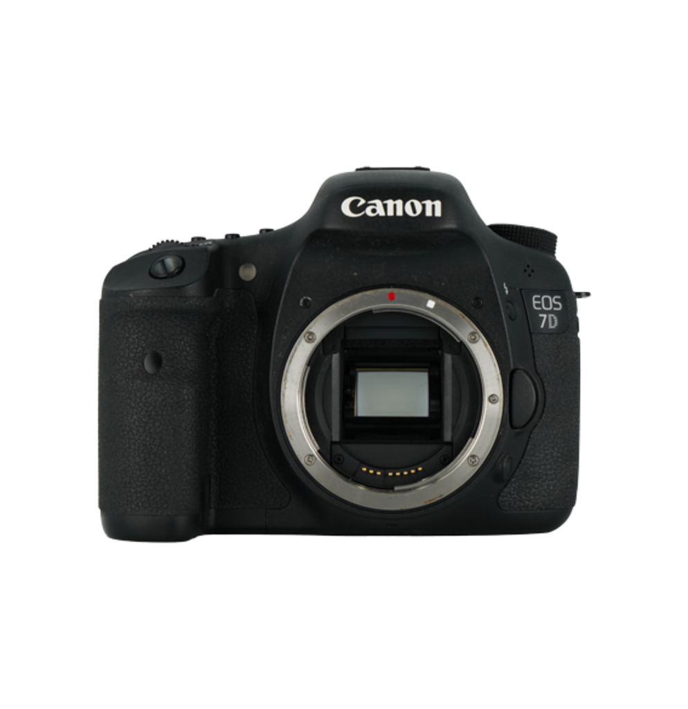 Canon EOS 7D APS-C DSLR camera