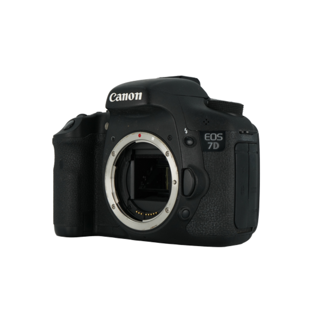Canon EOS 7D APS-C DSLR camera