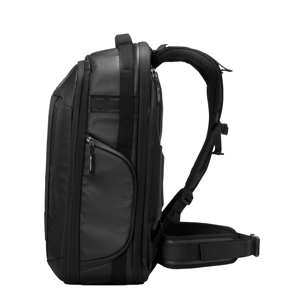 Nomatic McKinnon Camera 35L Backpack