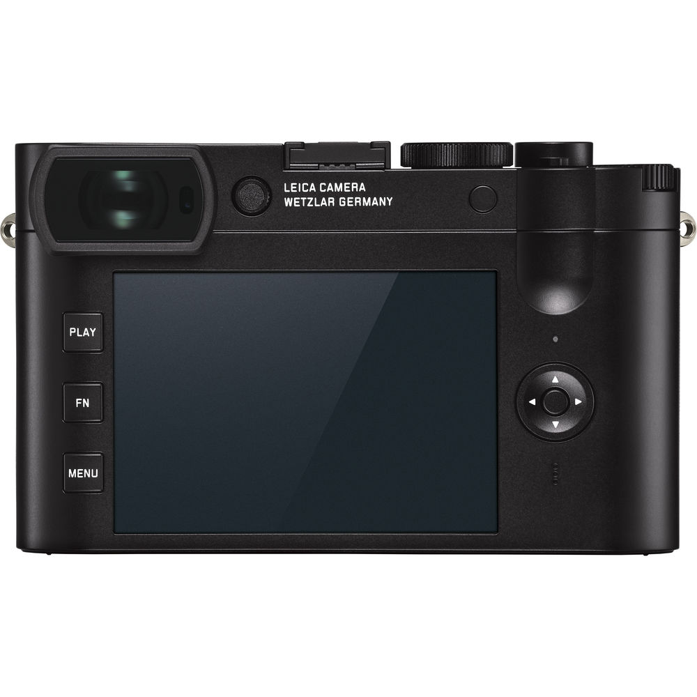Leica Q2 Digital Camera Traveller Kit