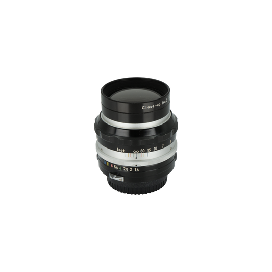 Nippon Kogaku (Nikon) NIKKOR-S 50mm f/1.4 Non-AI SLR lens