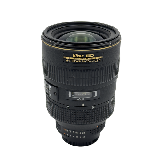 Nikon AF-S 28-70mm f/2.8 D full frame DSLR lens