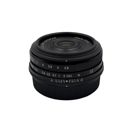Voigtlander 18mm f/2.8 APS-C mirrorless lens for Fujifilm XF
