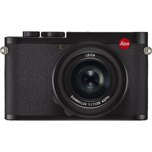 Leica Q2 Digital Camera Traveller Kit
